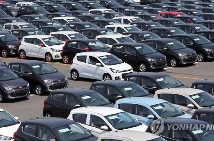 Effect of tax cut tapers off in car sales