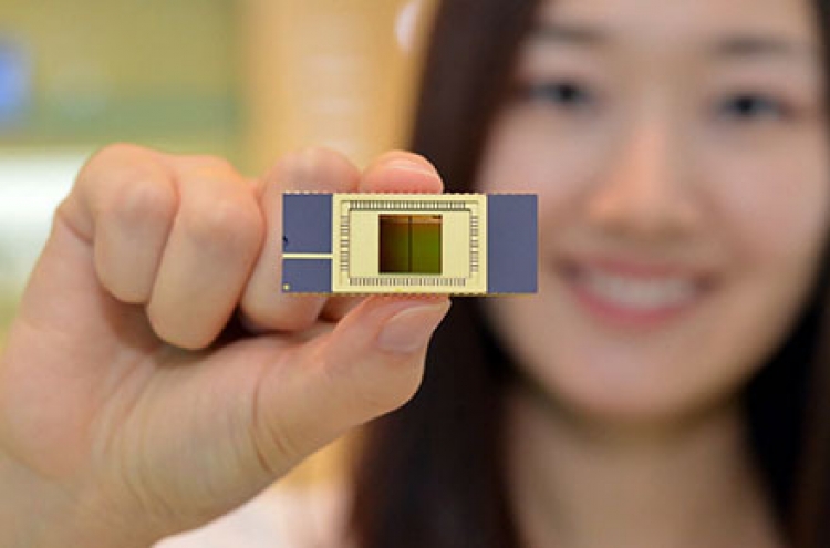 Samsung widens gap with rivals on NAND flash memory