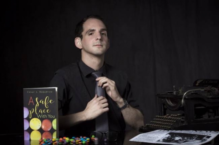 Gay Ecuadorian author overcomes barriers and publishes novel