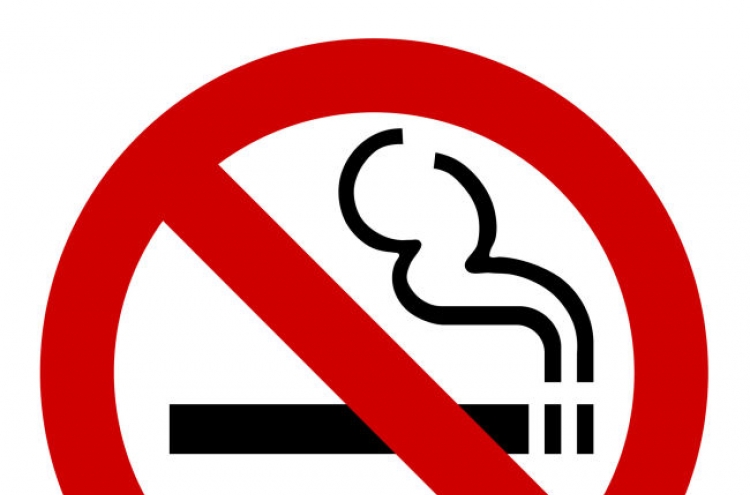 Constitutional Court upholds smoking ban at all restaurants