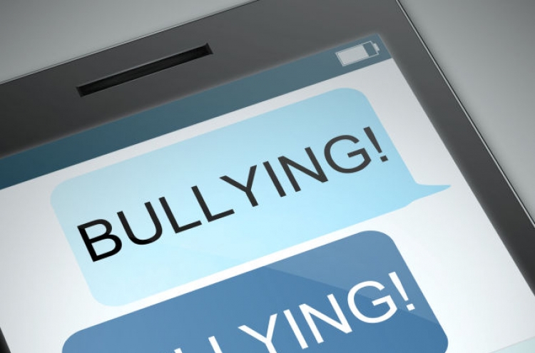 Cyberbullying soars through mobile messengers: data