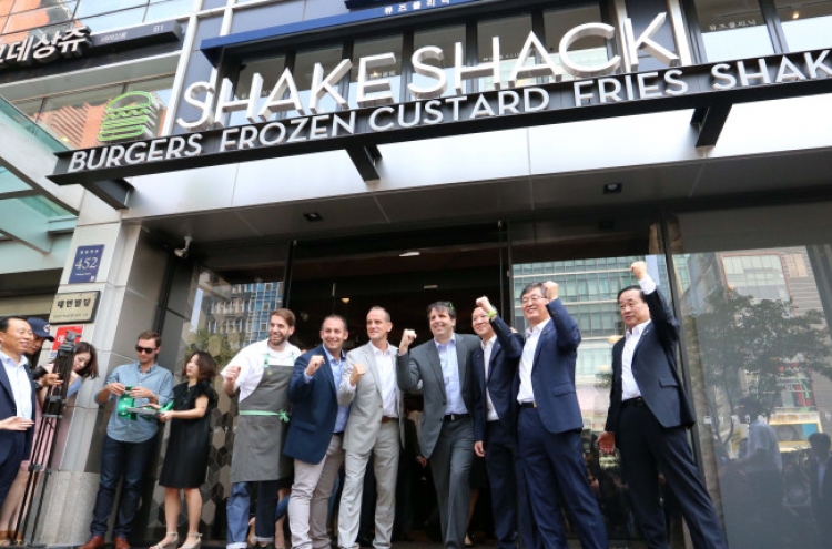 Shake Shack’s ‘hot’ burgers take Seoul by the storm