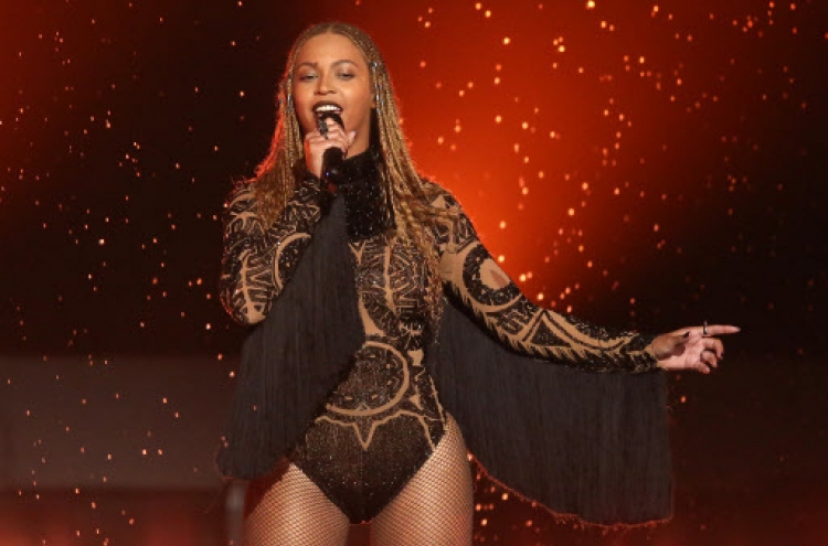 Beyonce, Adele lead MTV Video Music Award nods
