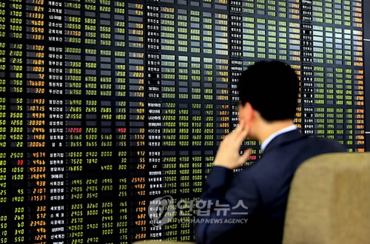 Korean stocks, currency fall on possibility of US rate hike