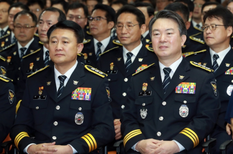 Park appoints controversial new police chief