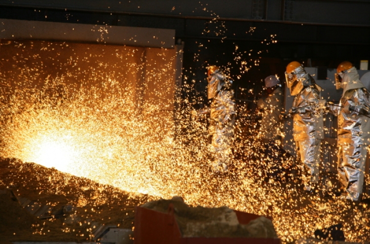Korea to induce steel, petrochemicals firms to restructure