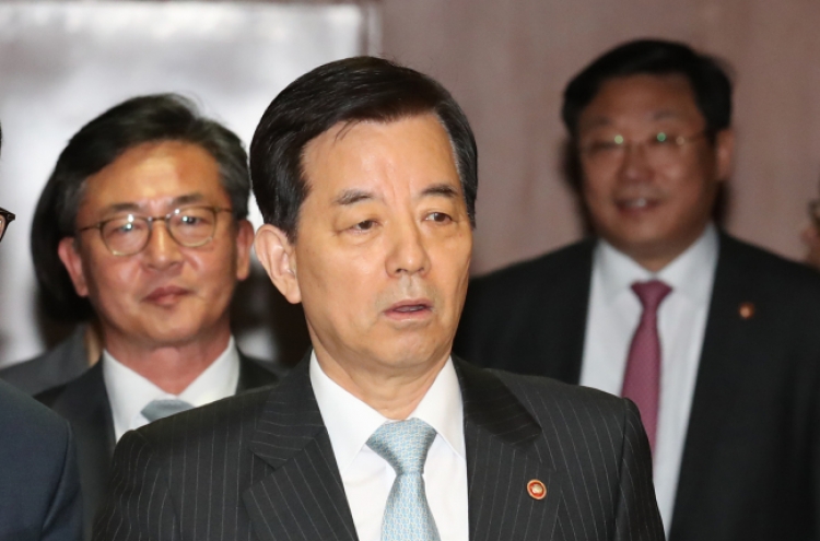 Korea, Japan to tentatively sign intelligence-sharing pact next week