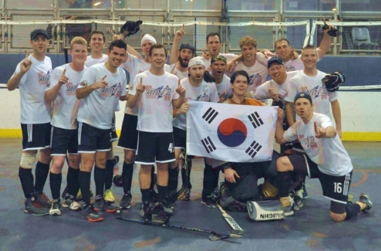 Korean team wins Asia ball hockey tourney