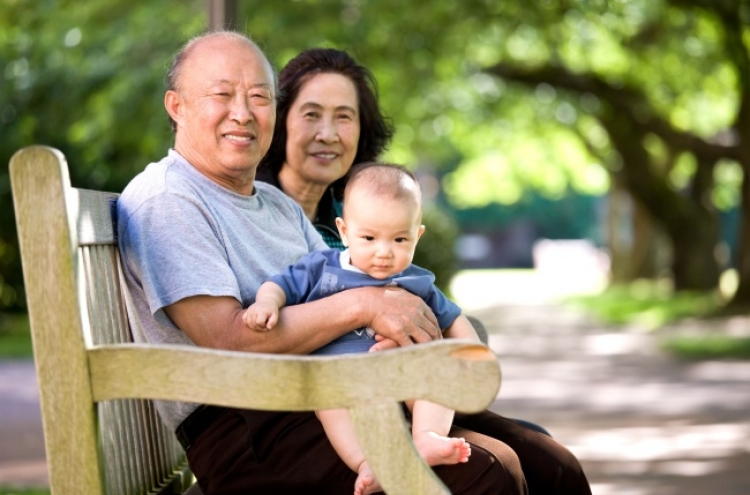 Grandparents are happier, healthier when living with grandchildren: study