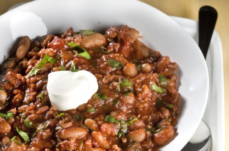 Chili you can make on the fly, enjoyed with sparkling or red wine