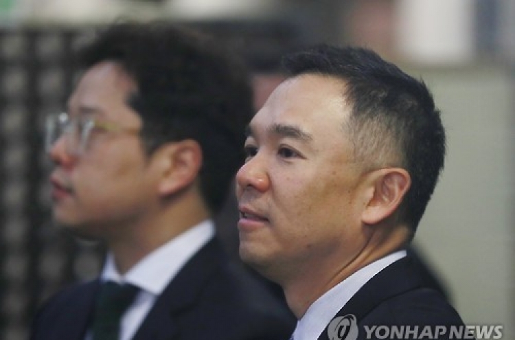 Ex-prosecutor gets 4 years for corruption, but cleared of taking bribe from Nexon founder