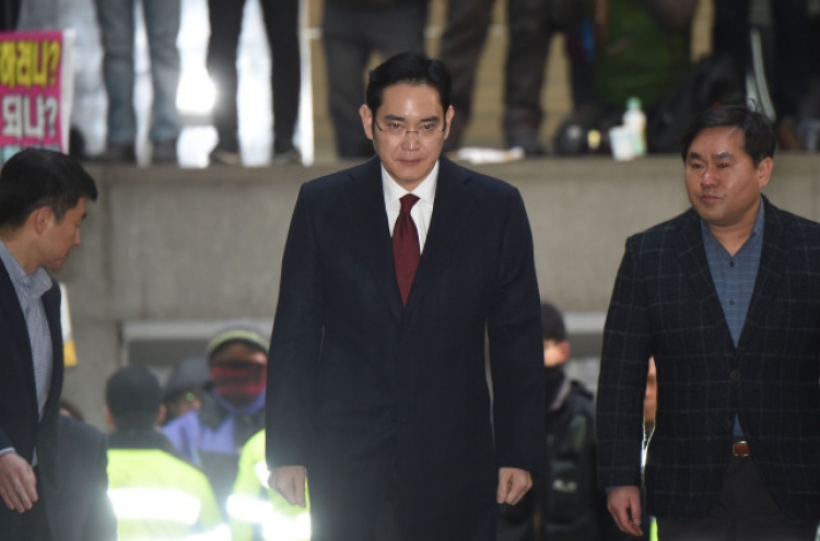 Parliament reports Samsung's heir-apparent for perjury