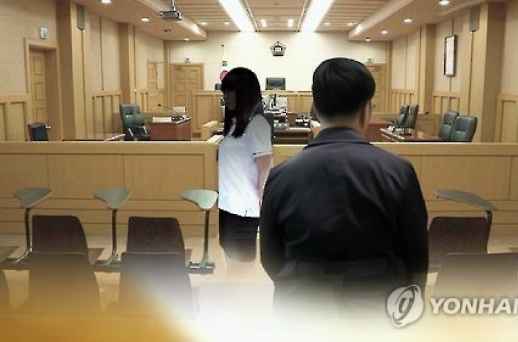 '내연관계' 처조카에게 성노예 계약서 강요한 이모부
