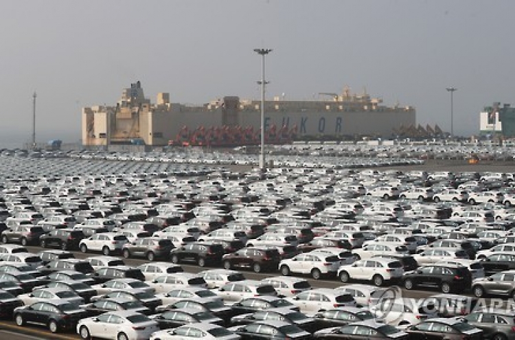 Korea's auto exports retreat in Jan.