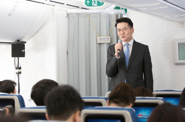 Korean Air president pledges to push growth with new B787s
