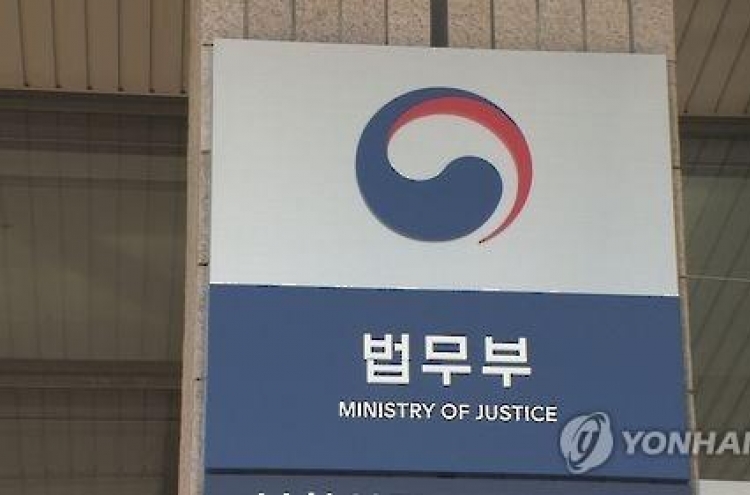 1 in 10 foreigners staying in S. Korea illegally