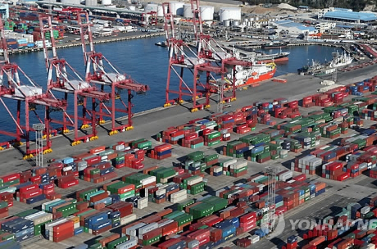 Exports jump nearly 20% in early March on high oil prices