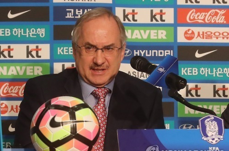 German set to become longest-serving nat'l football team coach for Korea