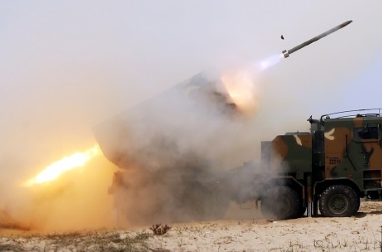 Korea shows off artillery firepower in drills