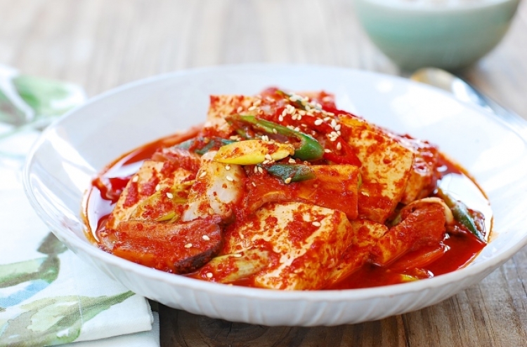 [Home Cooking] Spicy braised tofu (dubu jorim)