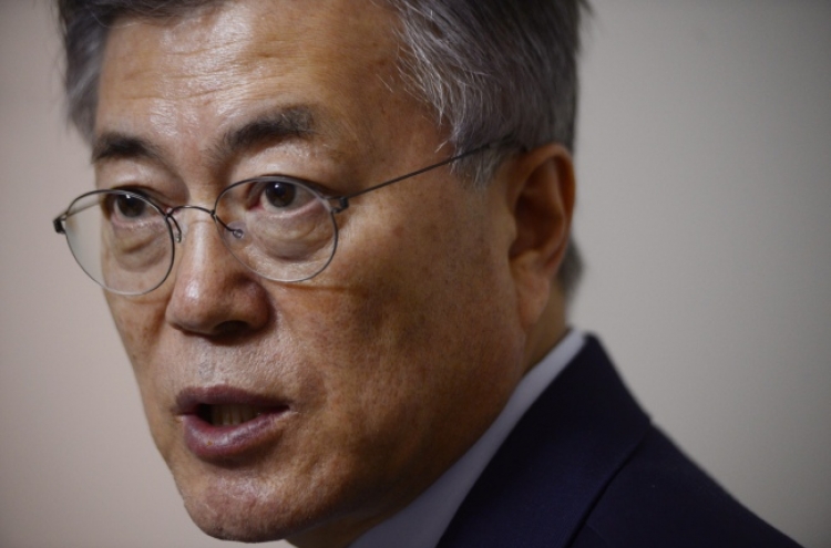 [Herald Interview] Moon vows all-out efforts to resolve NK nukes