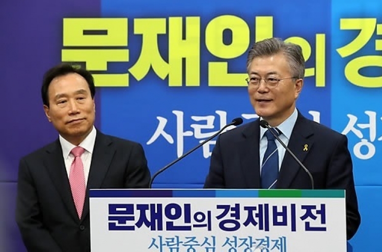 Moon vows to expand fiscal spending for new jobs, welfare