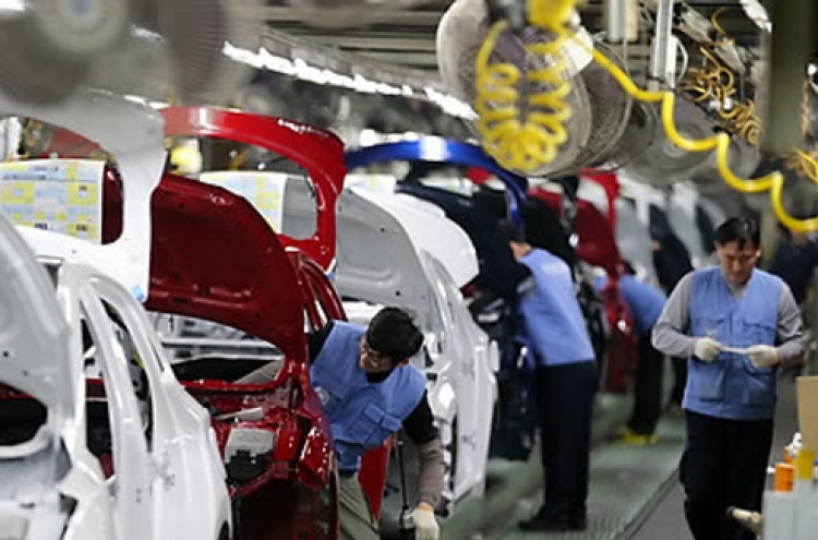 Workforce at automakers rises 8.6% in past 5 years