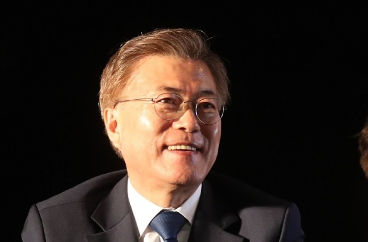 Moon Jae-in faces uphill battle on US ties, THAAD