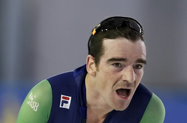 Ex-Dutch Olympic champion Bob de Jong arrives in Korea as new speed skating coach