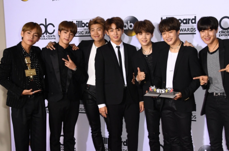 BTS makes new friends on Billboard red carpet