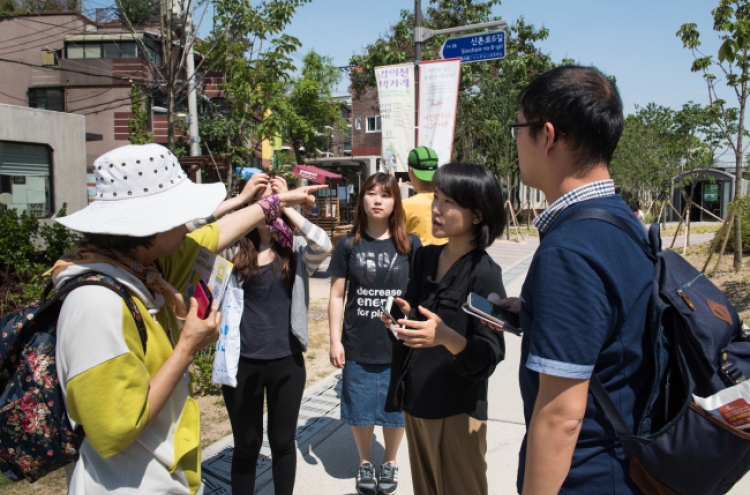 [Herald Interview] ‘Public input can improve Seoul’s art’