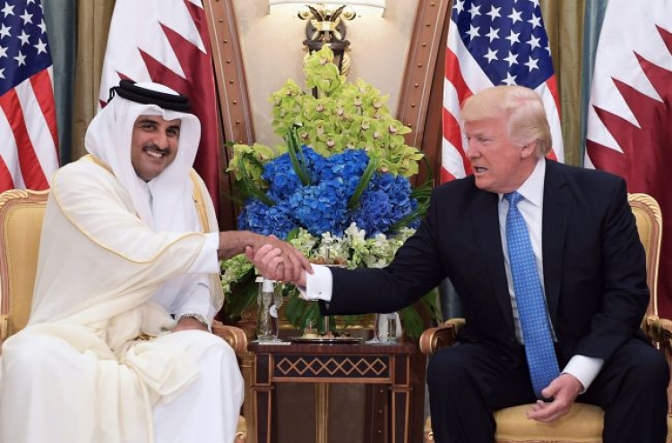 [Newsmaker] Trump throws ties with key ally Qatar into crisis