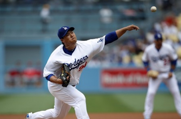 Dodgers' Ryu Hyun-jin hurt by long balls in shaky start