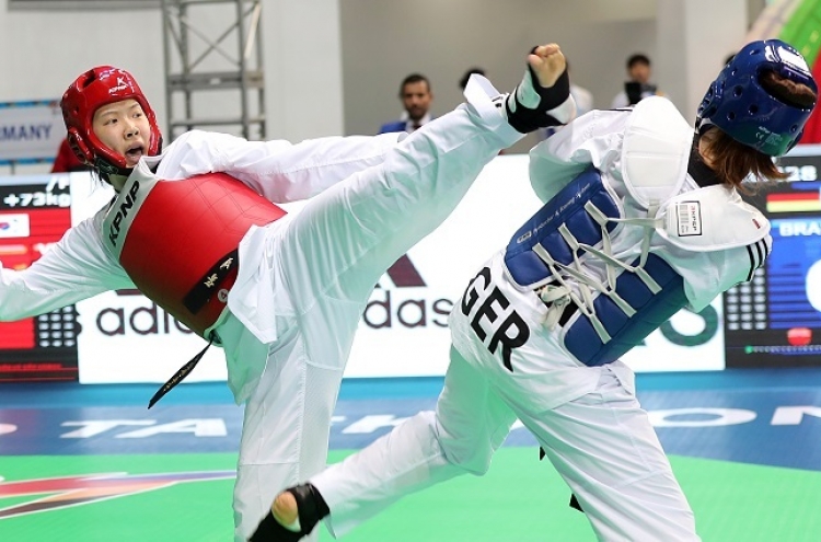 2 Koreans secure bronze at taekwondo world championships