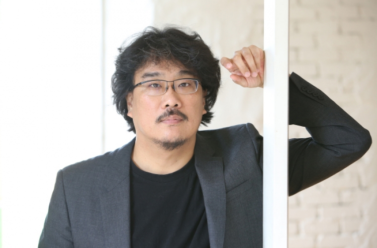 [Herald Interview] Bong Joon-ho on ‘Okja’ and the omnivore’s dilemma