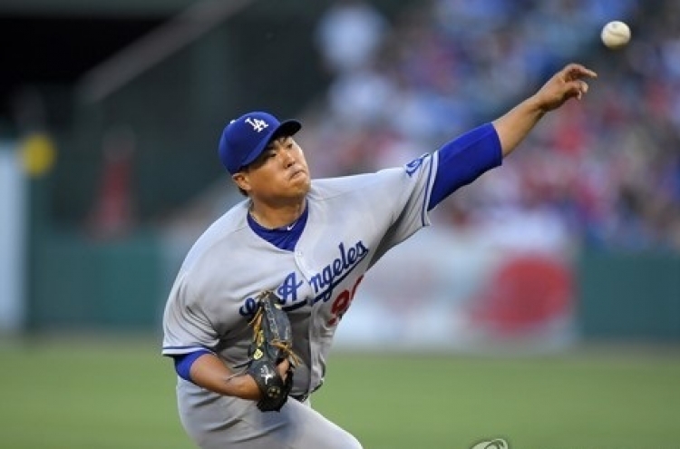 Dodgers' Ryu Hyun-jin serves up another homer in no-decision