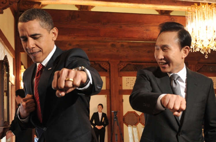 Obama to rendezvous with former President Lee Myung-bak