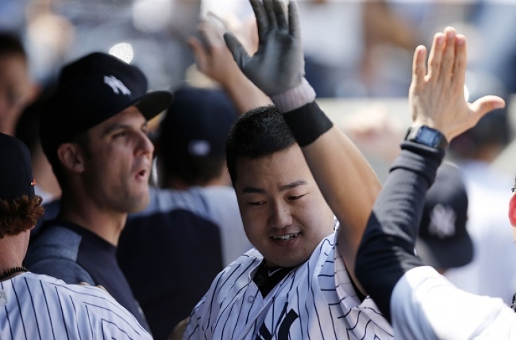 Korean Choi Ji-man homers in Yankees' debut