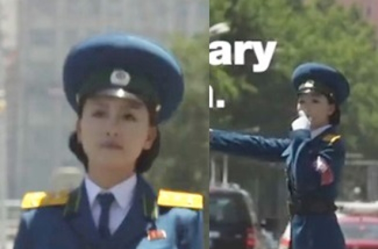 (영상) 北 여성 교통 안내원 ‘평양의 상징’