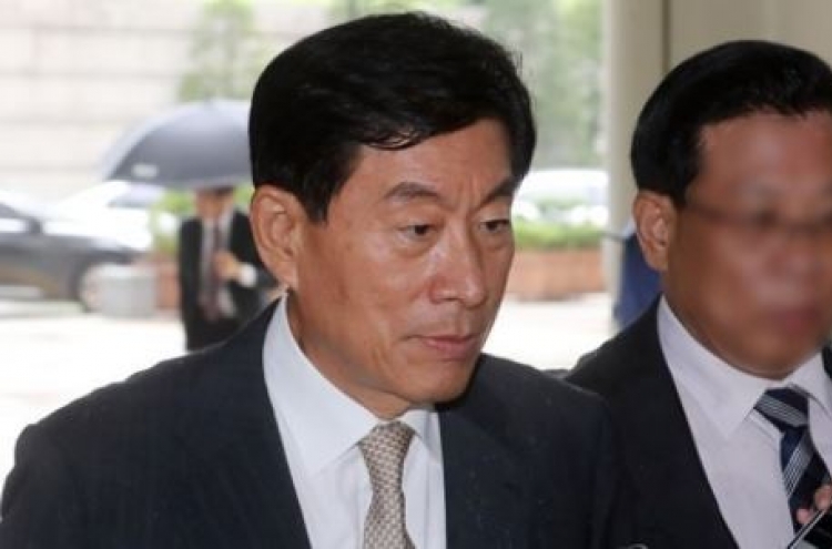 Prosecutors demand 4 yrs for ex-spy chief over election-meddling