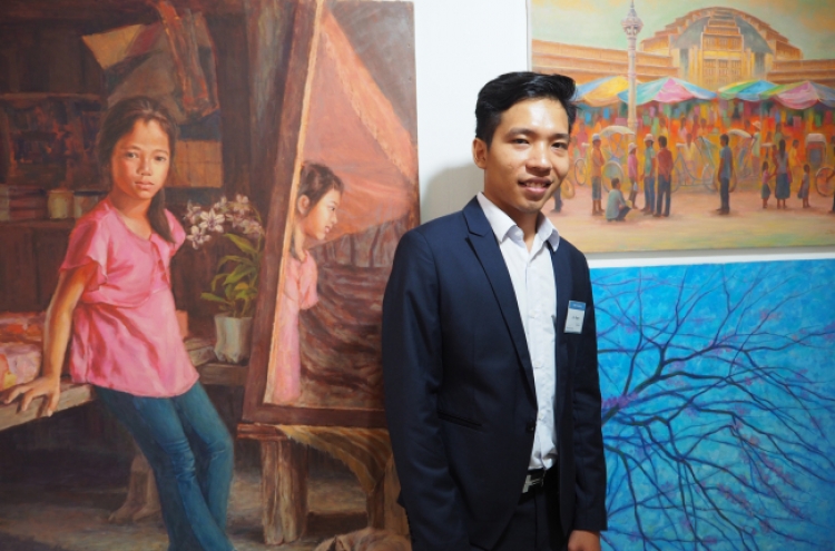ASEAN artists unveil rainbow of colors at exhibition