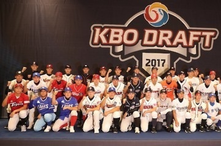 Korean baseball league to open draft for overseas-based players