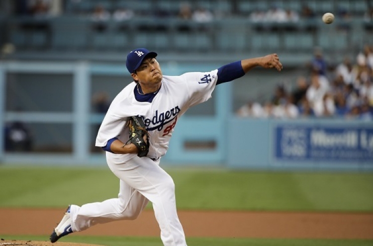 Ryu Hyun-jin near-perfect in 7 scoreless, Dodgers win 4th straight