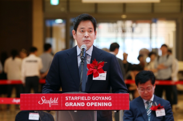 Starfield Goyang holds grand opening