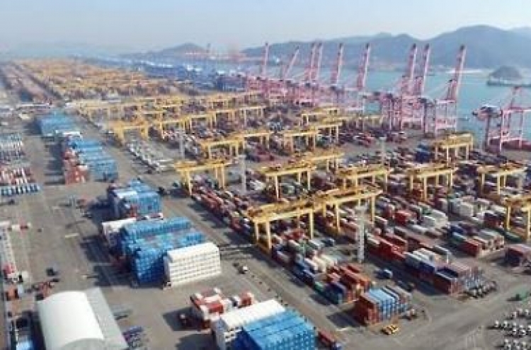 Korea's seaport cargo up 3.7% in July
