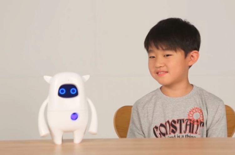 [ITU 2017] Meet Musio, the AI social robot that understands humans