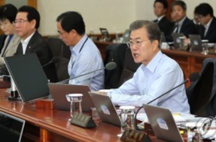 Moon vows to faithfully implement outcome of debate on nuclear reactors