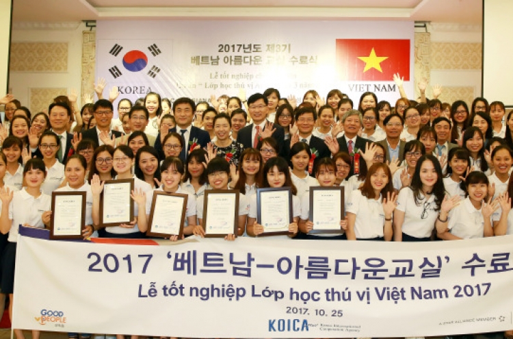 Asiana Airlines supports women's employment in Vietnam