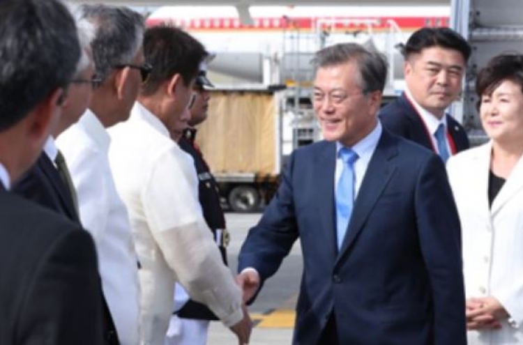 S. Korean president starts summit diplomacy at ASEAN meetings