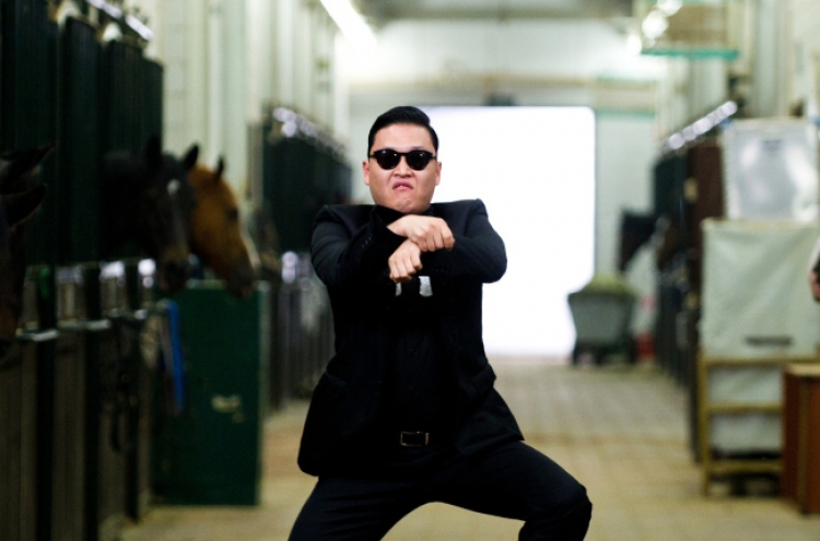 ‘Gangnam Style’ continues funky streak